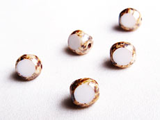 ploškované perle